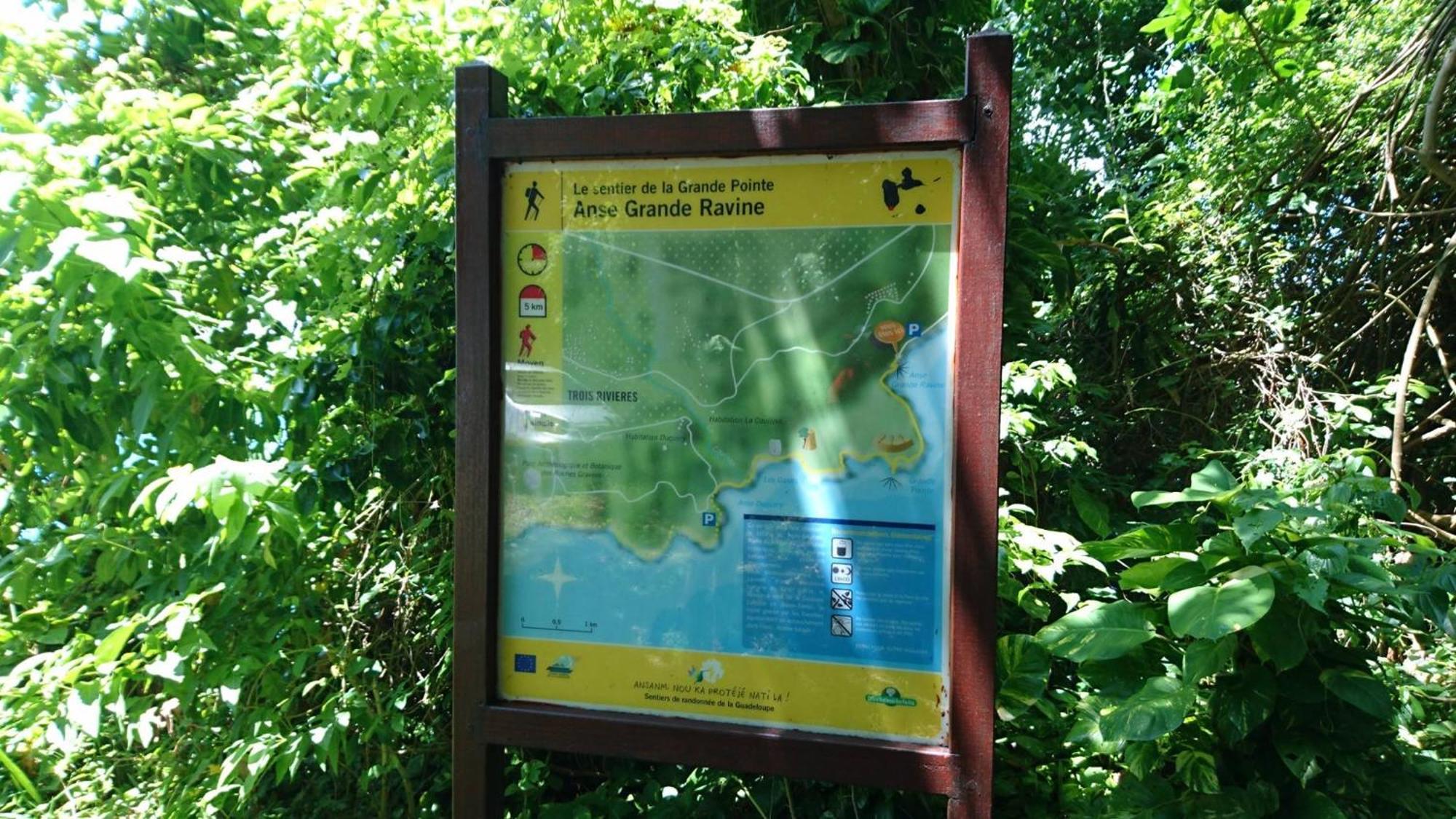 Awmony'Kaz, Gite A Trois-Rivieres Guadeloupe Ngoại thất bức ảnh
